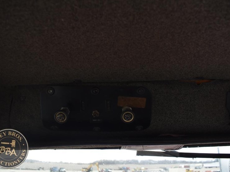 1992-international-9400-image-40