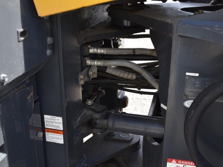 2019-komatsu-wa320-8-image-26