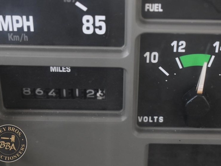 1993-international-8200-image-41