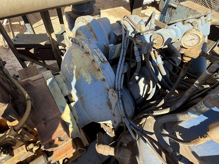 2006-caterpillar-c18-image-9