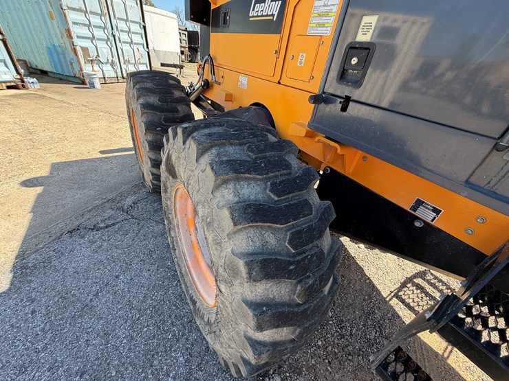 #2653-•-2020-leeboy-695b-maintainer-image-17