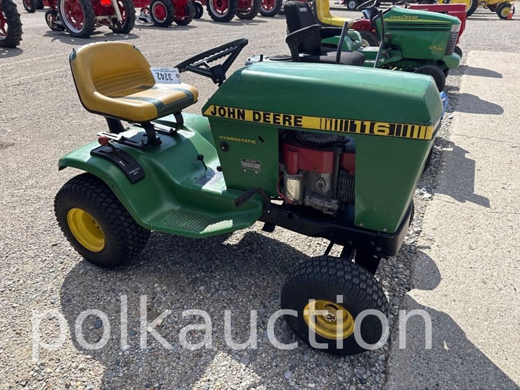 john-deere-116-image-1
