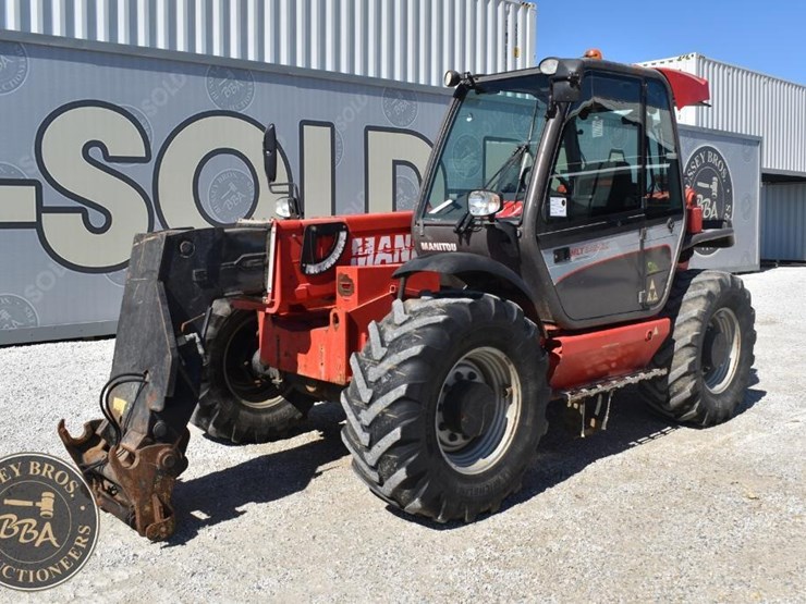 2013-manitou-mlt845-120-image-1
