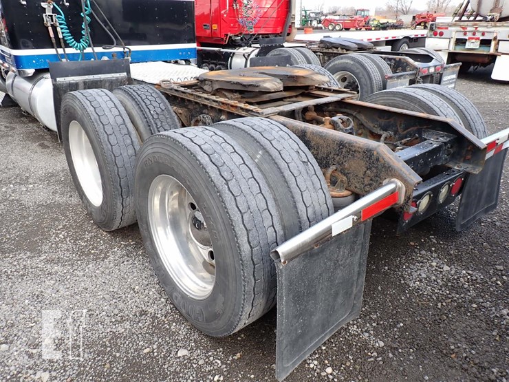 2006-kenworth-w900l-image-15