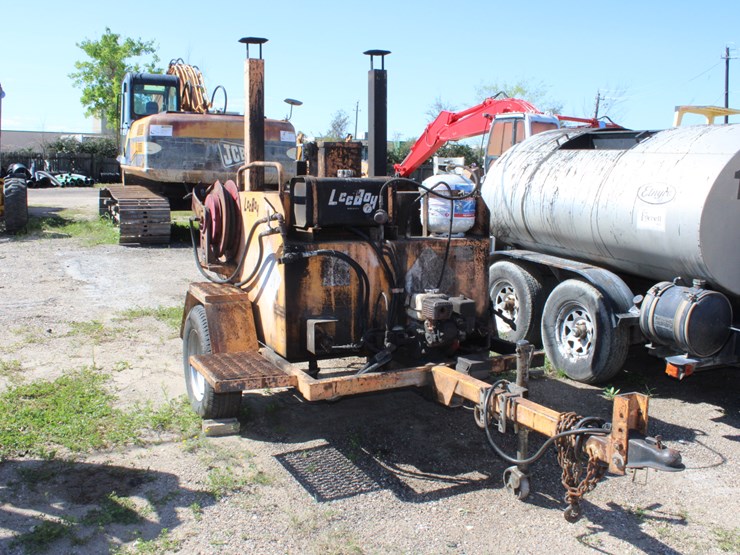 #2619-•-2003-etnyre-m4849-image-9