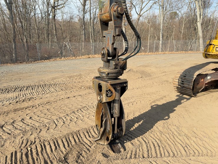 2008-deere-160d-lc-image-13