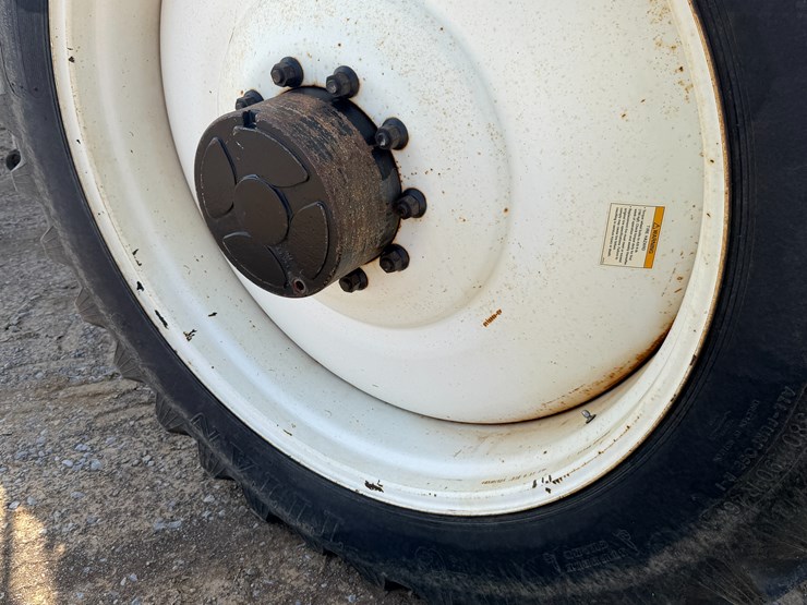 2011-apache-as1020-image-36