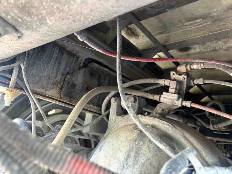 1994-ford-ltl9000-image-10