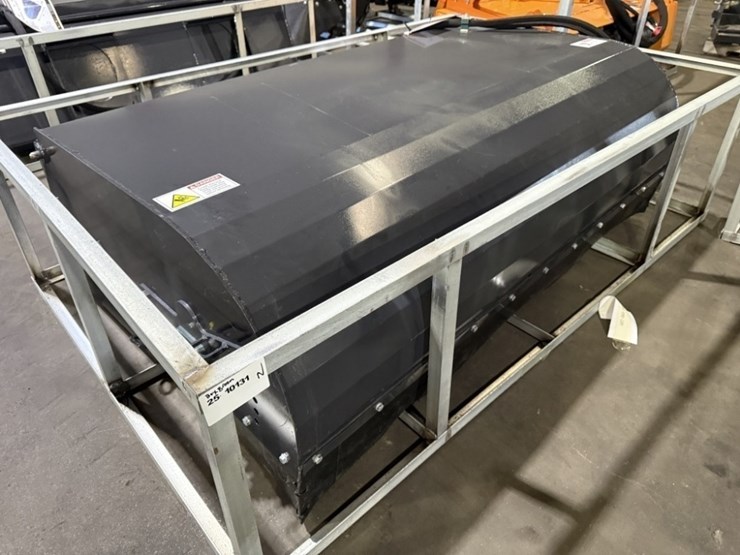 2026-arteer-ss-72w-box-broom-image-1