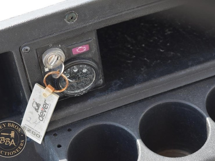 2020-e-z-go-rvx-elite-42717-image-12