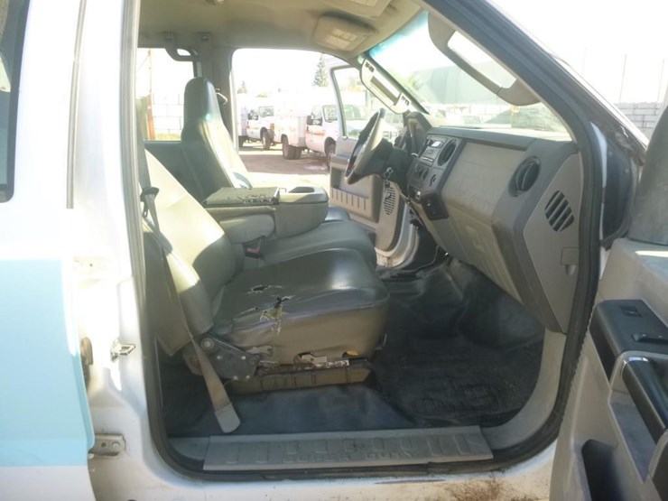 2008-ford-f350-image-12