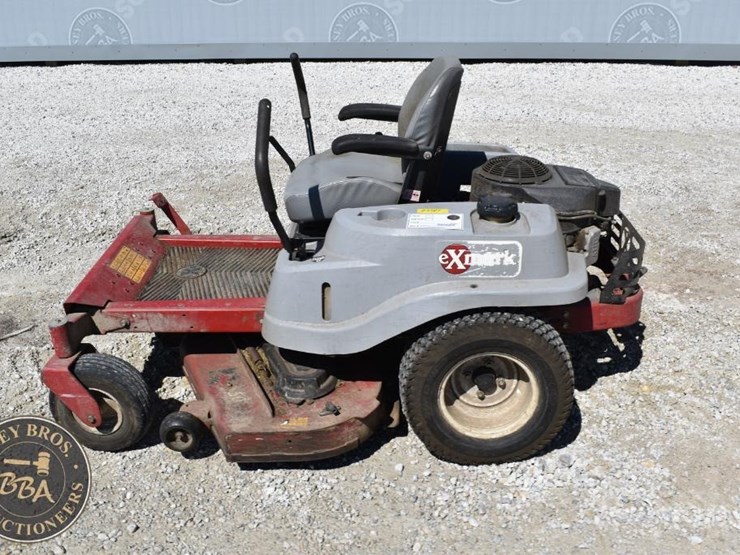 exmark-quest-42743-image-11