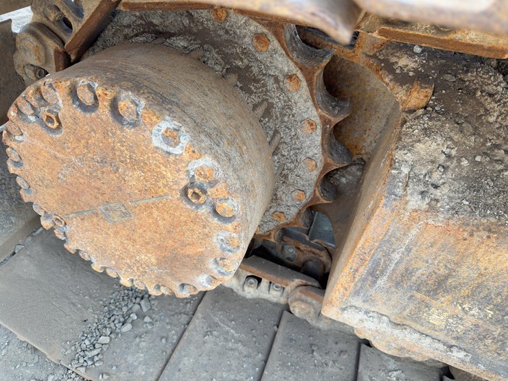 2009-komatsu-pc228us-lc-3e0-image-22