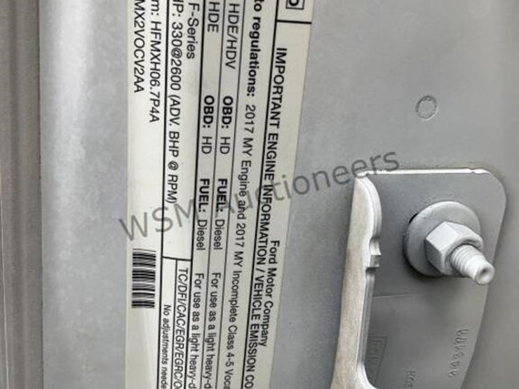 2017-ford-f550-image-13