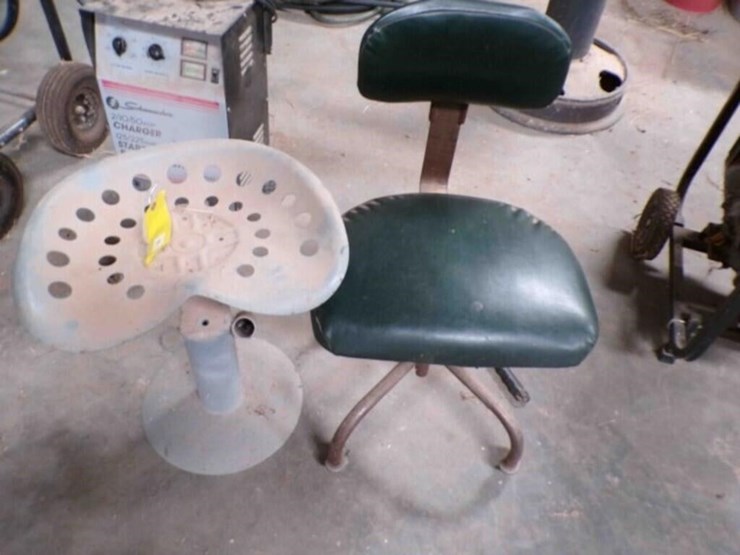 tractor-seat-&-swivel-chair-on-rollers-image-1