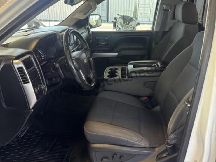 2016-chevrolet-silverado-1500-image-23