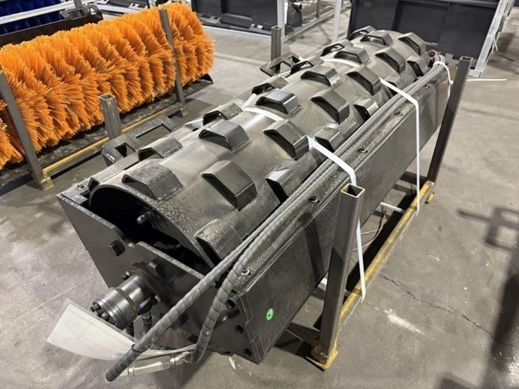 2026-giyi-gy-cw70-padfoot-roller-image-3