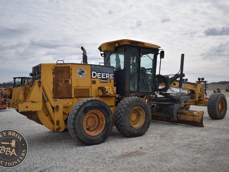 2007-deere-672d-image-15