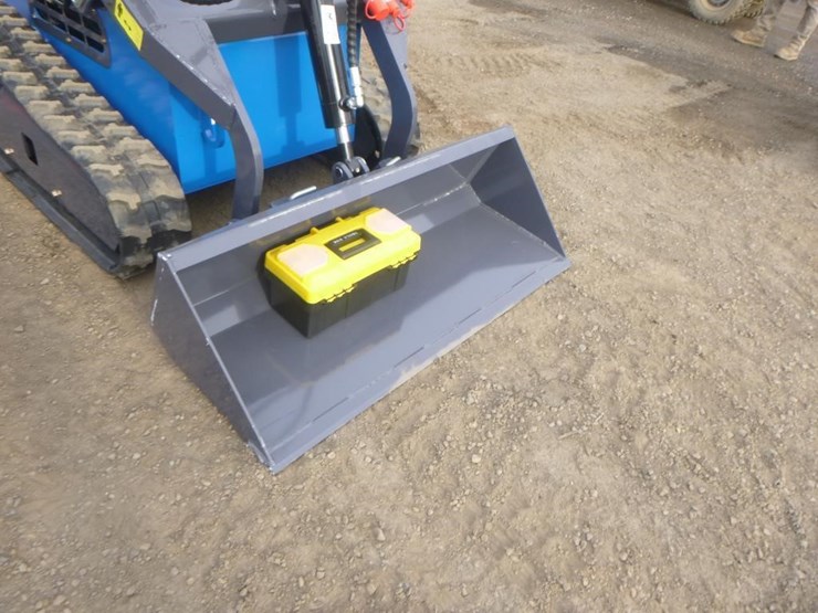 2026-zjg-zj-380-skid-steer-track-loader-image-8