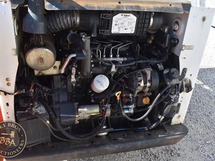 2016-bobcat-t650-image-46