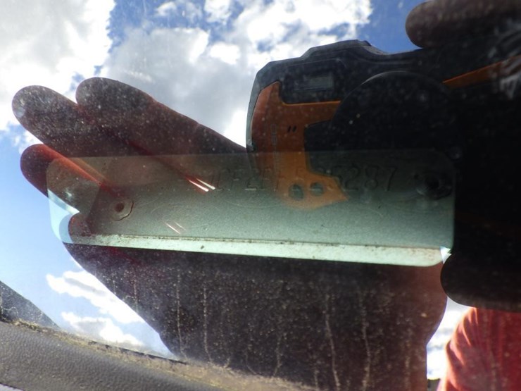 2011-ford-f150-image-16