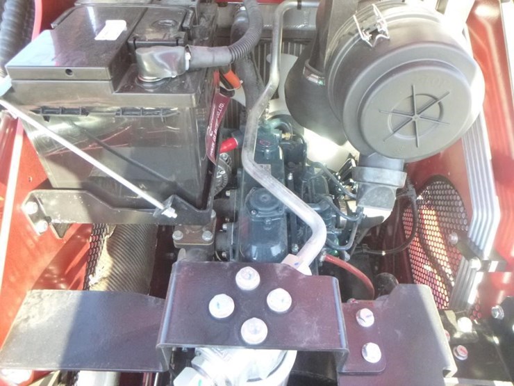 2025-stag-tl425-skid-steer-track-loader-image-23