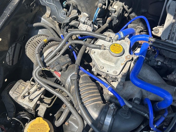 2004-subaru-impreza-awd-sedan-image-17