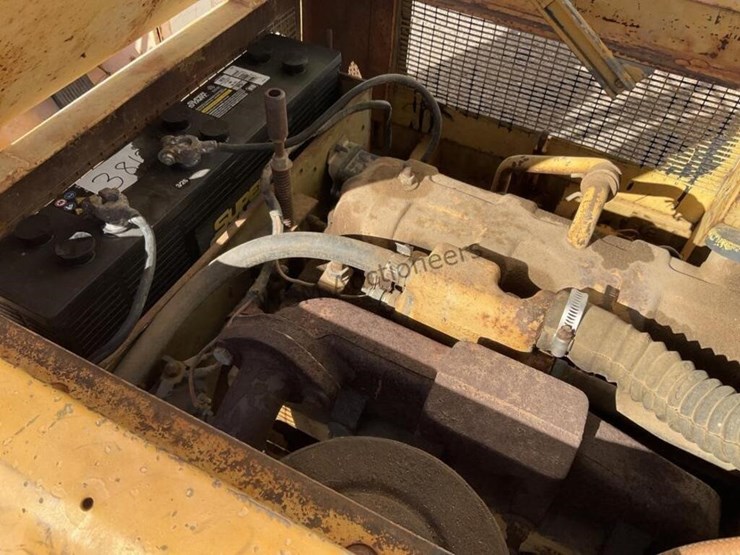 allis-chalmers-f40-24ps-image-13