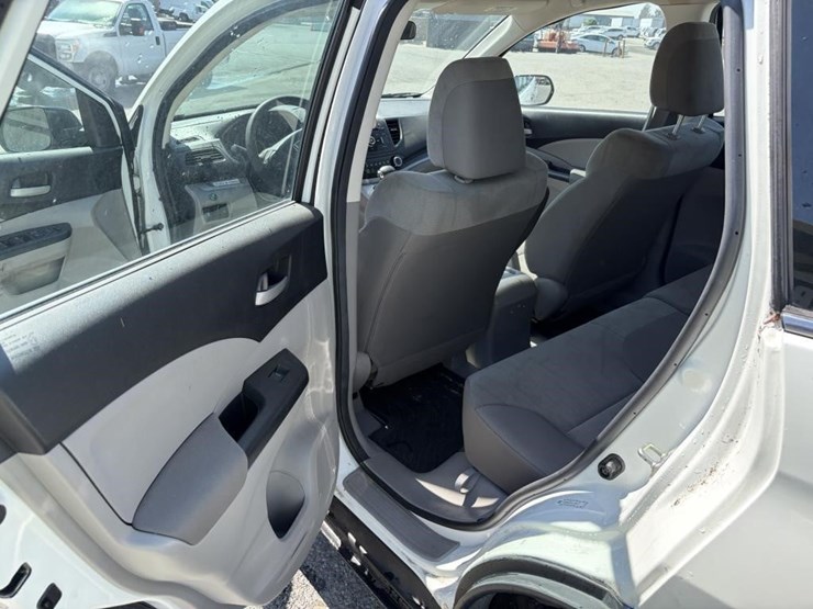 2014-honda-crv-image-12