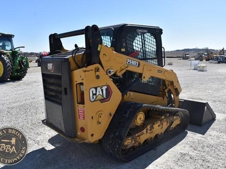 2023-caterpillar-259d3-image-17