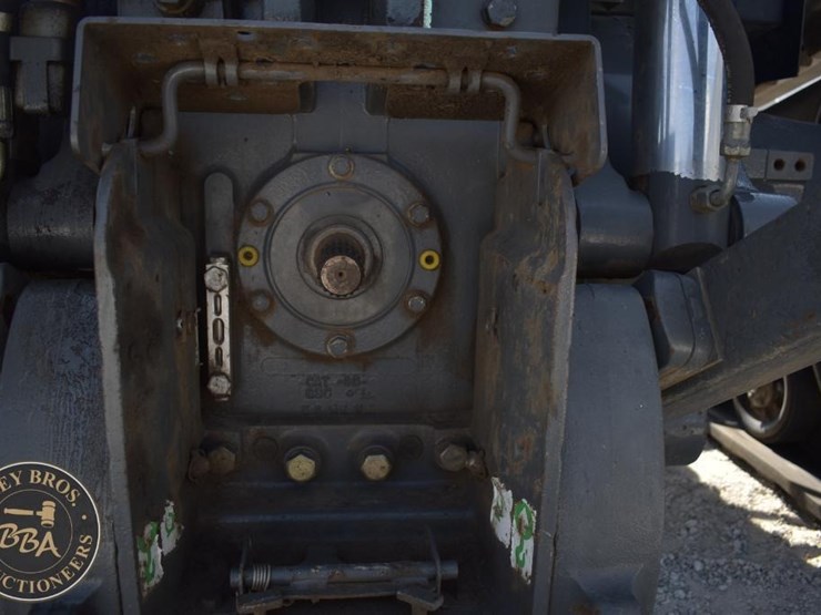 2004-challenger-mt765b-image-36