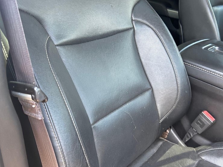 2015-chevrolet-silverado-ltz-2500hd-4x4-crew-cab-pick-up-truck-image-28