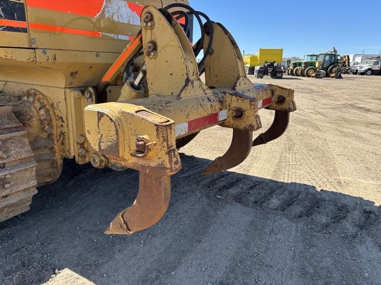 2002-caterpillar-d3g-image-17