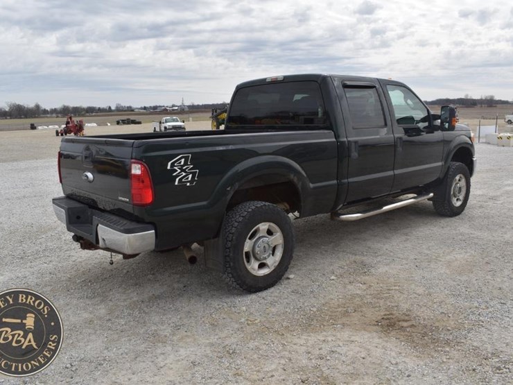 2014-ford-f250-sd-xlt-image-5