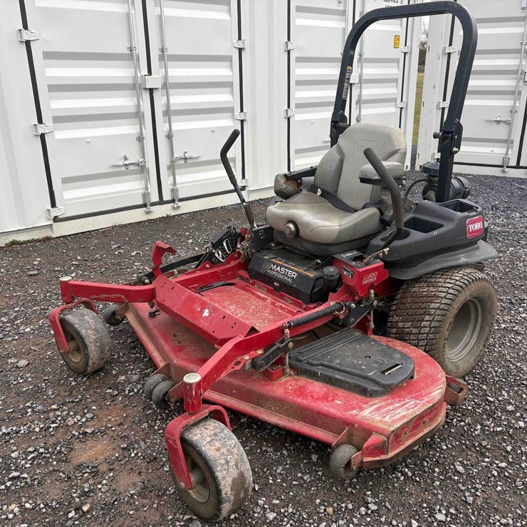 Toro 6000 Series Master Zero Turn Mower