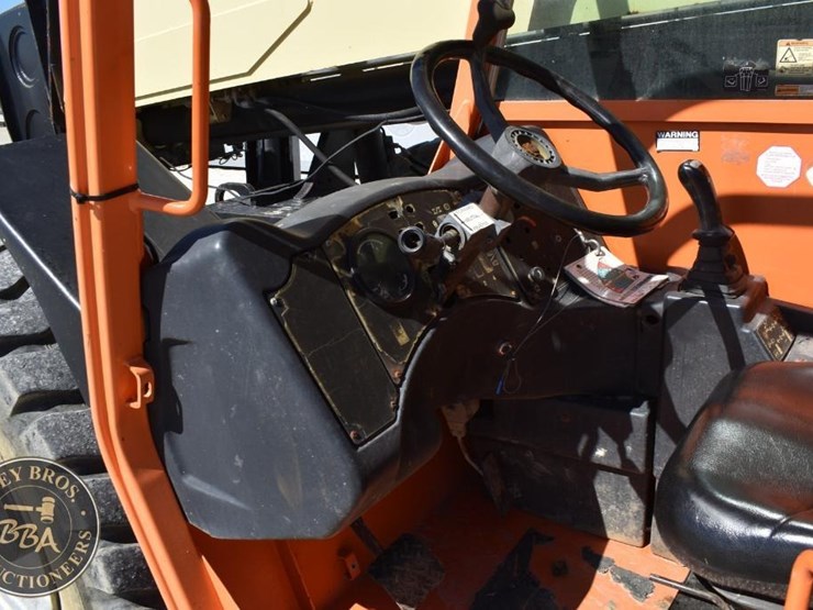 2014-jlg-g12-55a-image-50