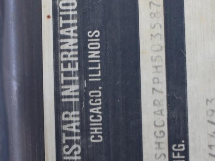 1993-international-8200-image-37