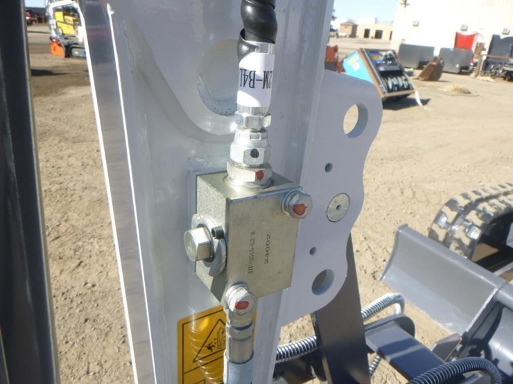 bttl-et12m-6-hydraulic-excavator-image-14