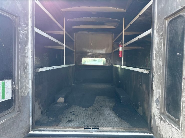 2016-ford-f350-image-11