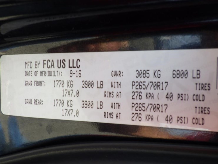 2017-dodge-1500-image-16