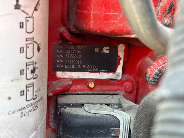 2016-peterbilt-579-image-77