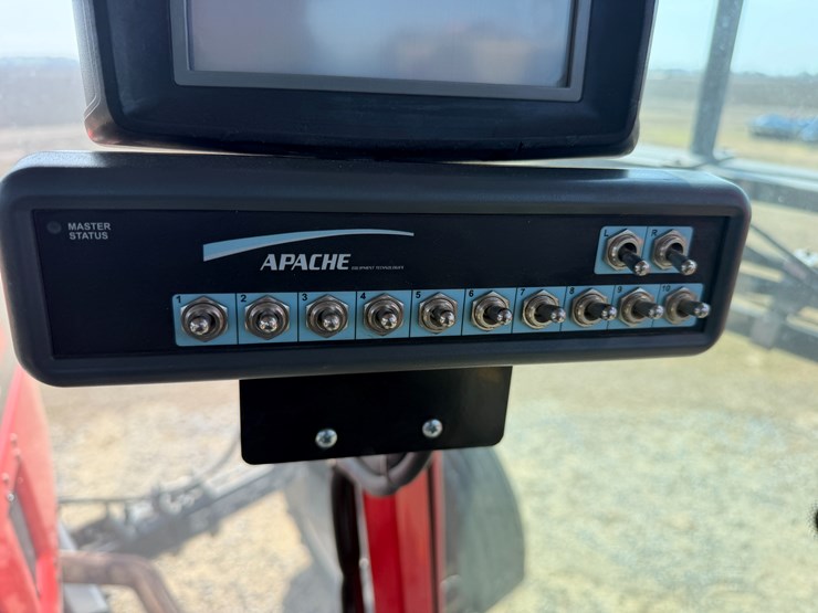 2011-apache-as1020-image-120