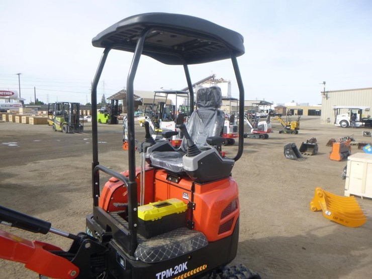 2025-tpm-20khydraulic-excavator-image-19