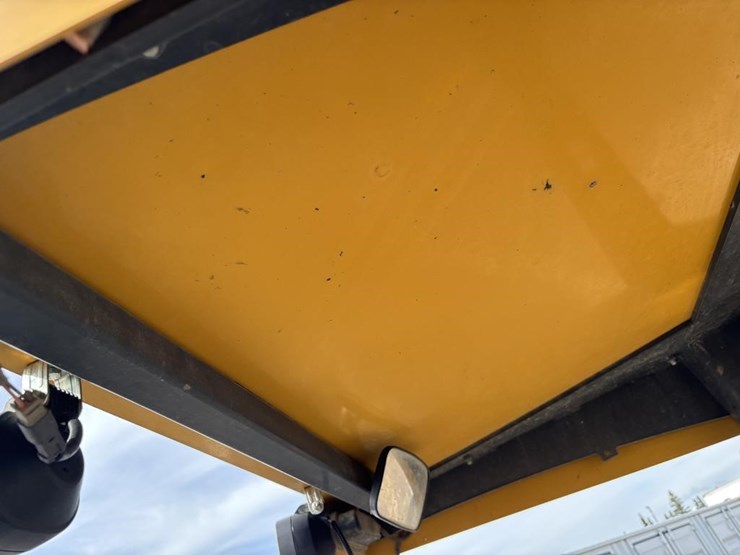 2019-deere-210lep-image-39