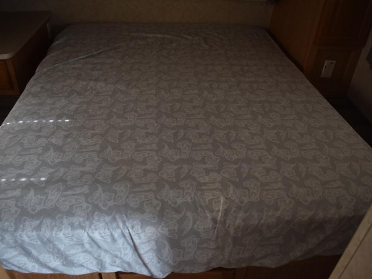 2008-forest-river-rockwood-8318ss-42661-image-45