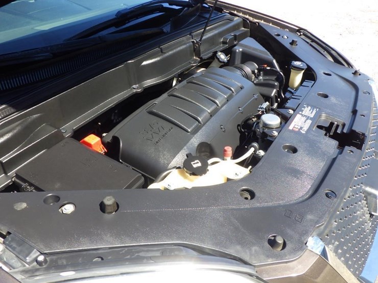 2012-gmc-acadia-image-11