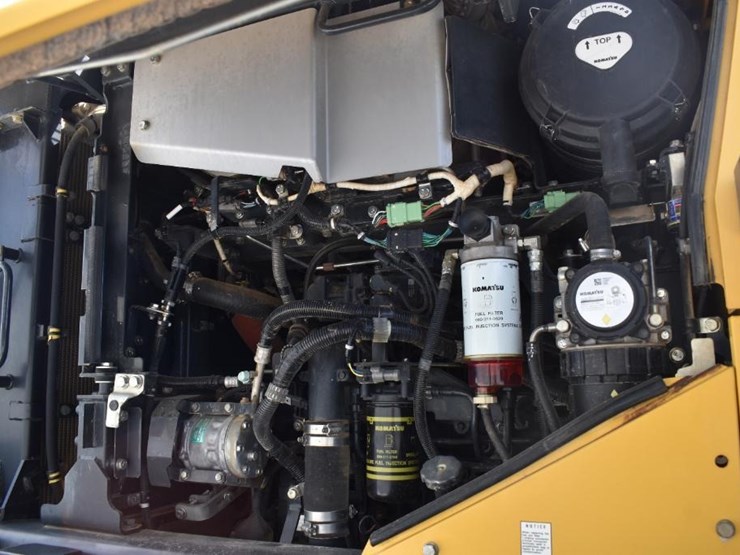 2019-komatsu-wa320-8-image-40