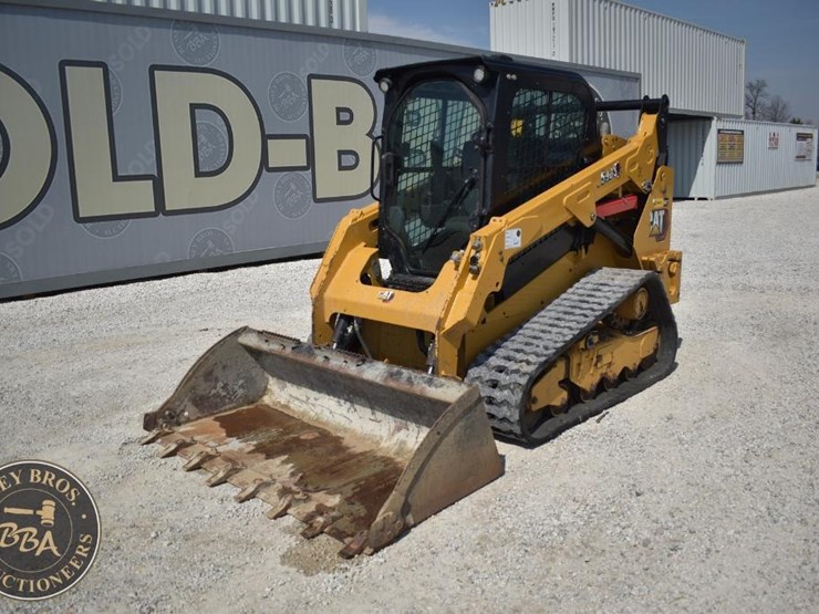 2023-caterpillar-259d3-image-1