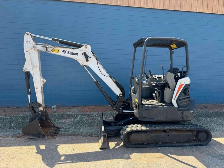 2020-bobcat-e35-image-3