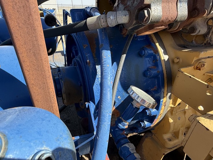 gardner-denver-pa8y-10k-wp-triplex-wel-service-pump-p/b-caterpillar-3408dita-mtd-on-1998-atoka-3-axl-image-8